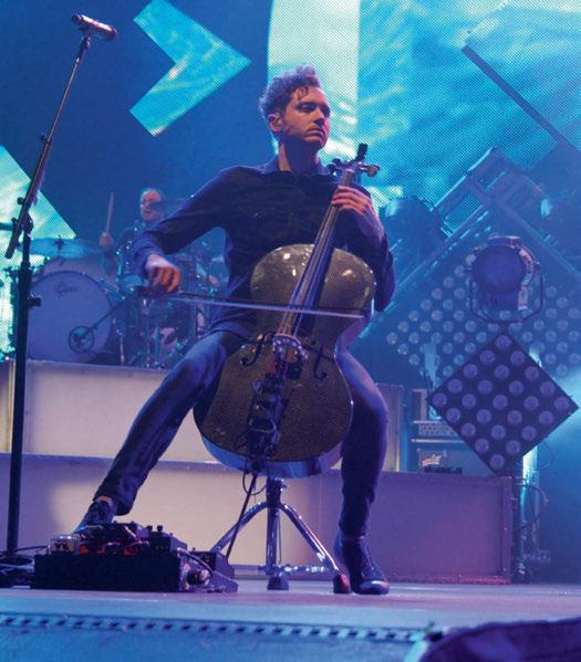Below: Neg Earth supplied the lighting rig, including eight Showtex Matrix 5x5 s; While a custom made pick up was fitted to Brent Kutzle s Cello, Sennheiser 421 and Shure SM57 microphones were