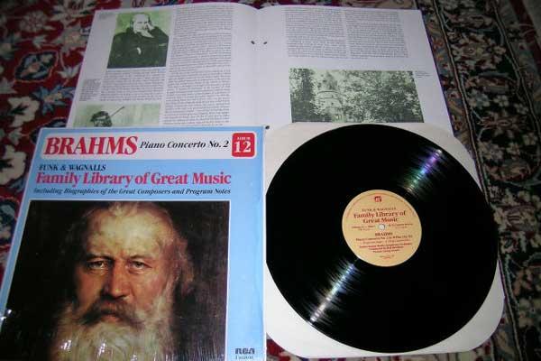 Records are between VG and VG++. NOTE: 10 33rpm vinyls which contain symphonies n.1 9, Overtures, conc. x violino, conc.
