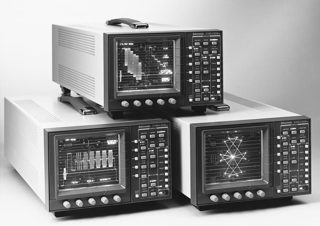 Analog Waveform Monitors 1740A Series 1750A Series 1760 Series Data Sheet 1740A Series NTSC, PAL, and dual-standard models in accessory 1700F02 portable cases.