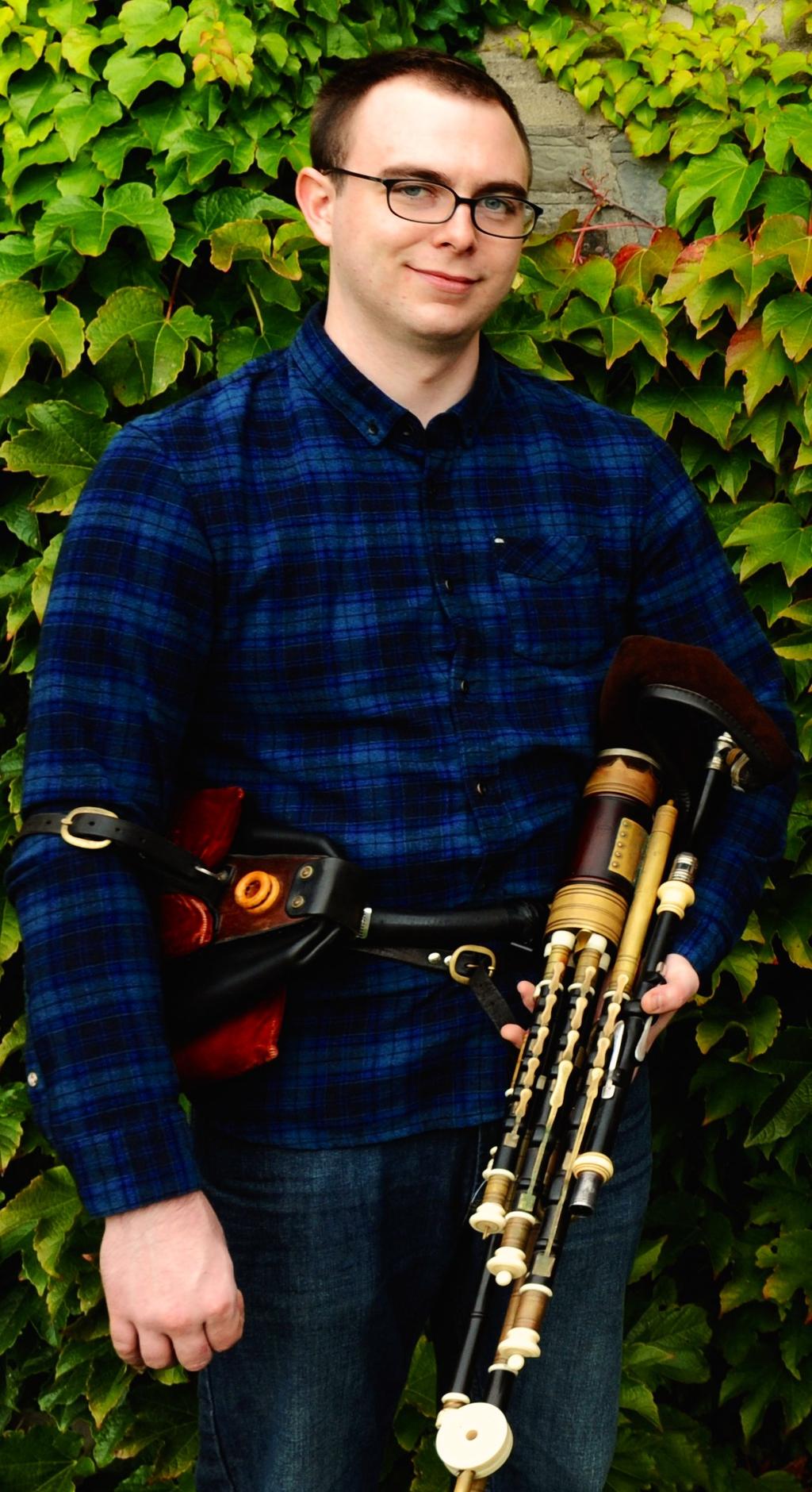 Meet the band: Sean Gavin s playing on the flute, whistle and uilleann pipes reflects his lifelong love for Irish traditional music.
