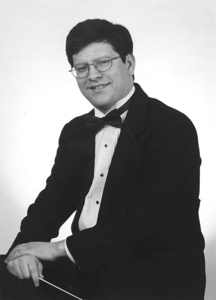Chip De Stefano, Director of Bands Chip De Stefano received both his Bachelor of Music in Trombone Performance and Master of Music Education Degrees from Northwestern University.