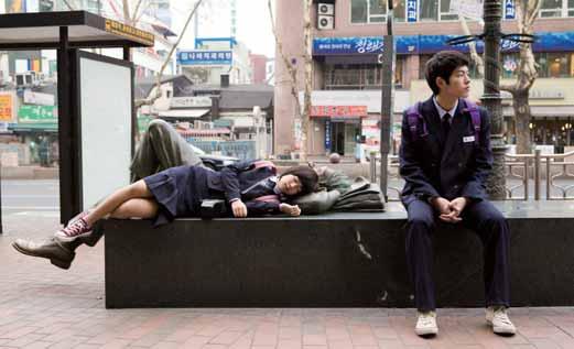 Released First Feature One Step More to the Sea 2009, 90min, HD, 16:9, Color, Dolby SRD / Ba-da-jjok-eu-ro, Han-bbym-deo Won-woo, living with a grandma and mom, is alone at school because of her