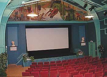 Folkets Hus och Parker (FHP) Sweden's biggest cinema operator 250 Outdoor amusement parks 700 community houses (meetings, theatre, concerts,