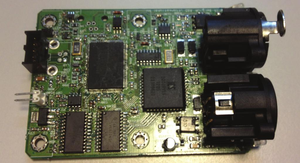 4.3 Installing the SMPTE PCB 8.