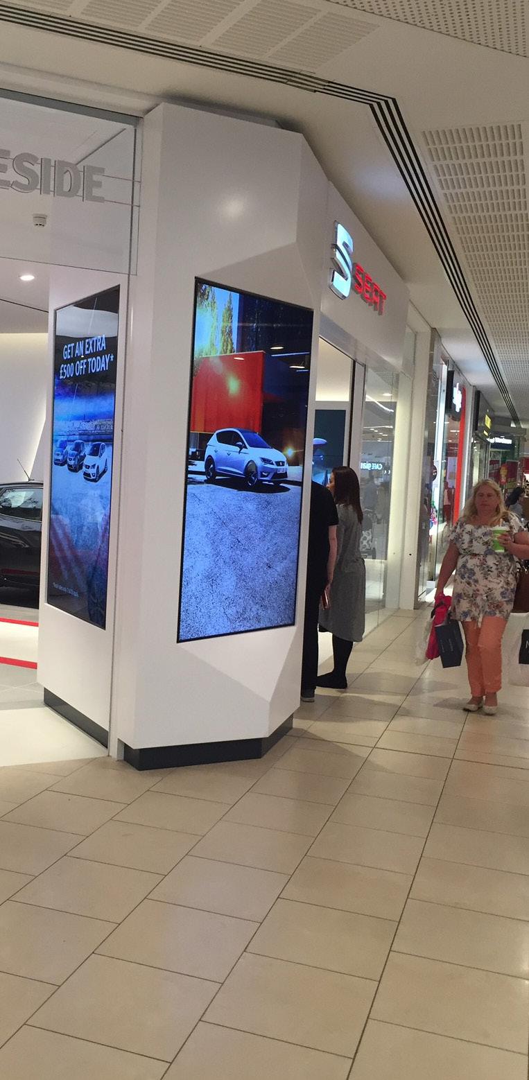 9 Ways to Use 4. Interactive Interactive touch screens empower customers to get involved.