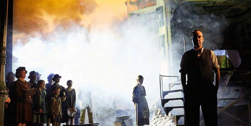 The National Theatre Production of An Inspector Calls Written By: JB Priestley Directed by: Stephen Daldry Tue 9 Sat 13 October Evenings: Tue Sat 7.30pm Matinees: Wed, Thu and Sat 2.