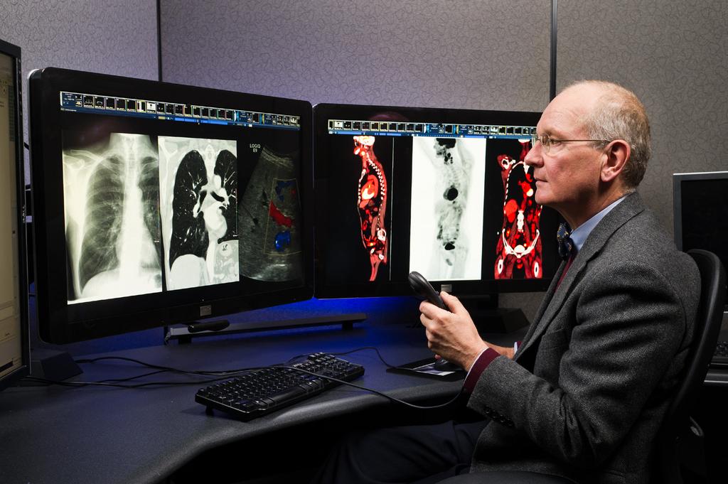 Meeting the Challenges of Today s Reading Rooms Radiology has long been at the epicenter of healthcare, with today s reading rooms fast-becoming one of the busiest departments in the hospital network.