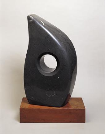 6 Barbara Hepworth Outside In Workshop Pack As part of the Step Up training scheme for marginalised artists, several people took part in a research programme, to explore in detail a work in the