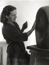 Hepworth went on to study at the Royal College of Art in 1921, having won a county scholarship. In 1925 Barbara Hepworth married British sculptor John Skeaping and in 1929 gave birth to a son, Paul.
