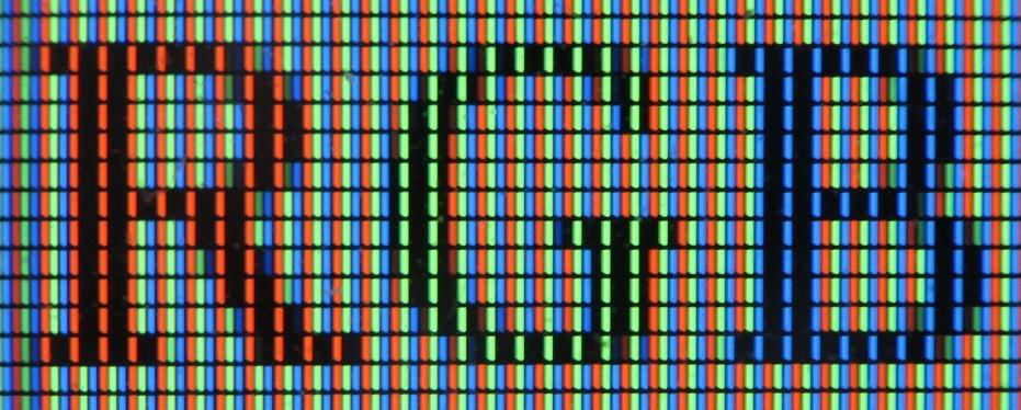 Pixels & Lines One pixel is made of three sub-pixels. Red, green & blue are the primary colors.