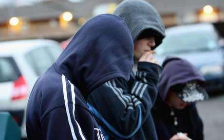 Example 3: Hoodies Banned from Bluewater shopping centre Hoodies associated with