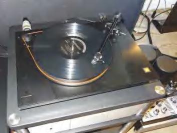It includes a 10in tonearm, MDF/alloy sandwich plinth and thick Delrin platter. There s a $999 Studiodeck too. www.mofi.