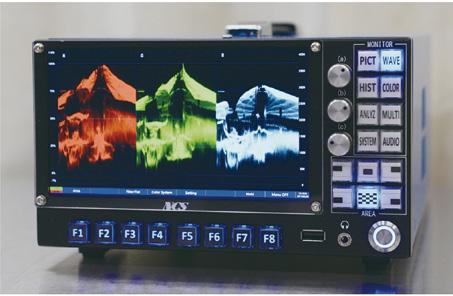 Input Output Size Weight Power consumption Figure 7: 8K waveform monitor Table 5: Specifications of 8K waveform monitor Synchronization signal 4K 3.