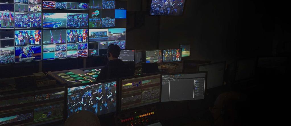 Production Switchers Ross Video Production Technology Experts Passionate about live production, Ross Video designs, manufactures and delivers dependable technology and services that power exceptional