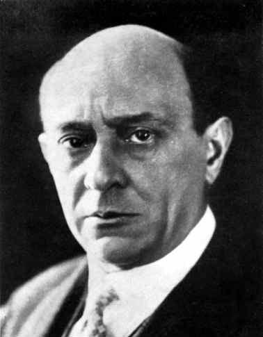 AOS 2 - Peripetie Schoenberg Card 7 Basics Mixture of serialism and expressionism 1900 s Written for a big orchestra. Fourth movement of Five Orchestral Pieces.