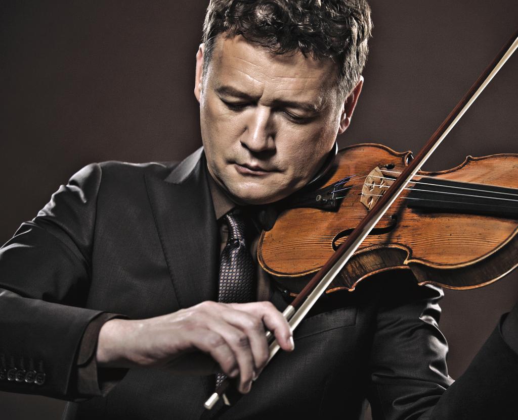 An international prizewinner, most notably the Tchaikovsky International Violin Competition, he has recorded much of the major violin repertoire on over 40 CDs.
