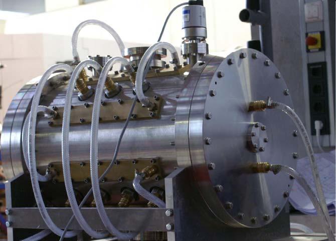 Fig.16: a detail of the cooling system: the water connections of each stem and the cooling pockets from braze on the outer cylinder can be seen.