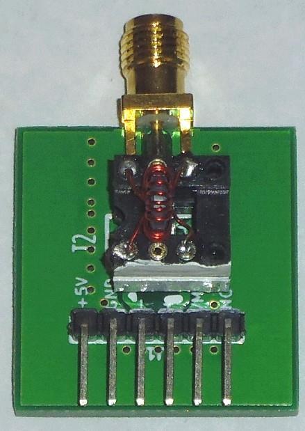 Alternate RF Connector (B) (A) Figure 4. RF Connector, (A) with Stepup Signal Transformer (B) with Straight Through Connection 6 Pin Edge Connector +3.