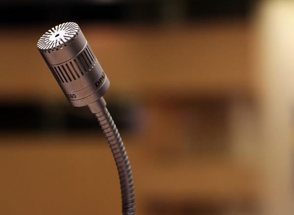 Using the microphones in the teaching rooms When delivering a lecture in any teaching room, the microphone provided should always be used.