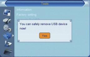 TOOLS OSD 43 OSD 44 1. Upgrade mode: Select with [ ], the mode of upgrading. 2. Update fi le: Select with [ ] the name of the fi le to be loaded. 3. Select Start and press [OK].