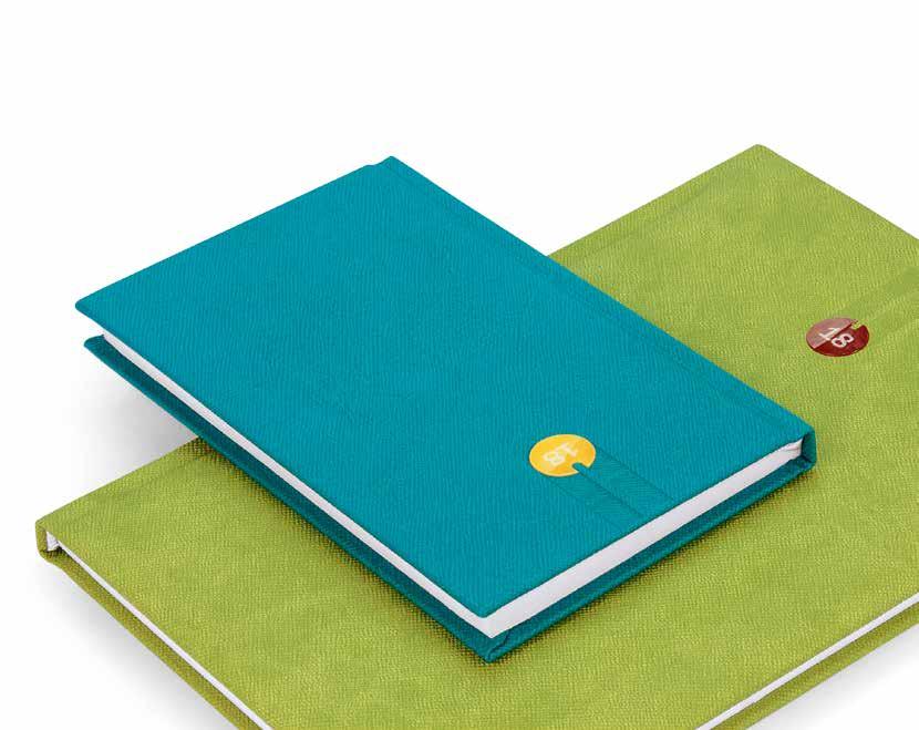52 2018 Diaries & notebooks Elegant Uno Diaries in fresh colours Contrast between the cover and plastic labels with the current