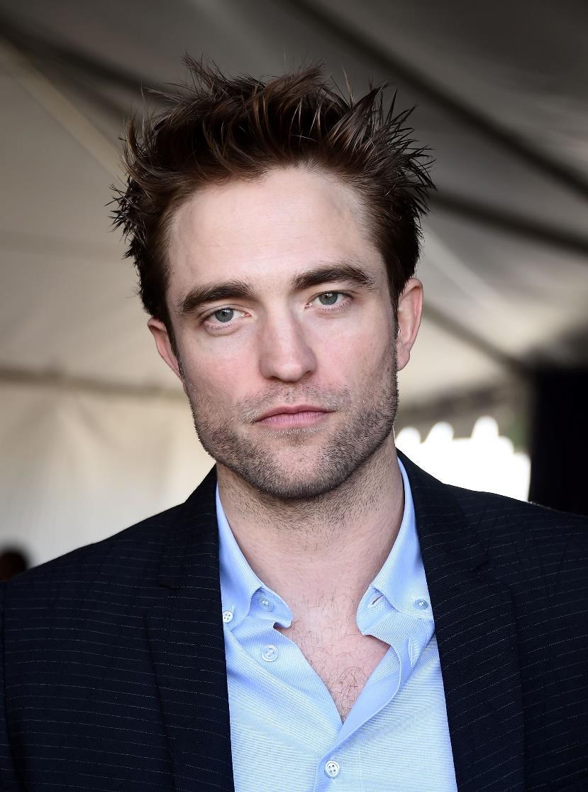 ROBERT PATTINSON TO RECEIVE THE FESTIVAL PRESIDENT S AWARD IN KARLOVY VARY British actor Robert Pattinson will be a special guest at the closing ceremony of this year s Karlovy