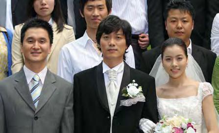 My Friend & His Wife Na-eui-chin-gu Ke-ui-ah-nae 나의친구, 그의아내 Directed by SHIN Dong-il 2006, 110min, 35mm, 12000ft,1.