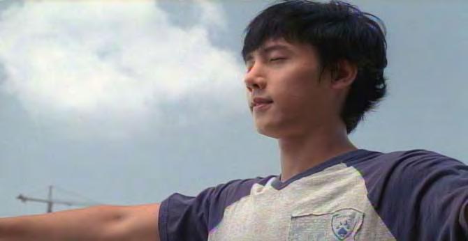 Don t Look Back Nae Cheongchun-ae-gae Go-ham 내청춘에게고함 Directed by KIM Young-nam 2006, 126min, 35mm, 11340ft, 1.