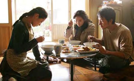 Family Ties Gajok-eui Tan-saeng 가족의탄생 Directed by KIM Tae-yong 2006, 114min, 35mm, 10600ft, 1.