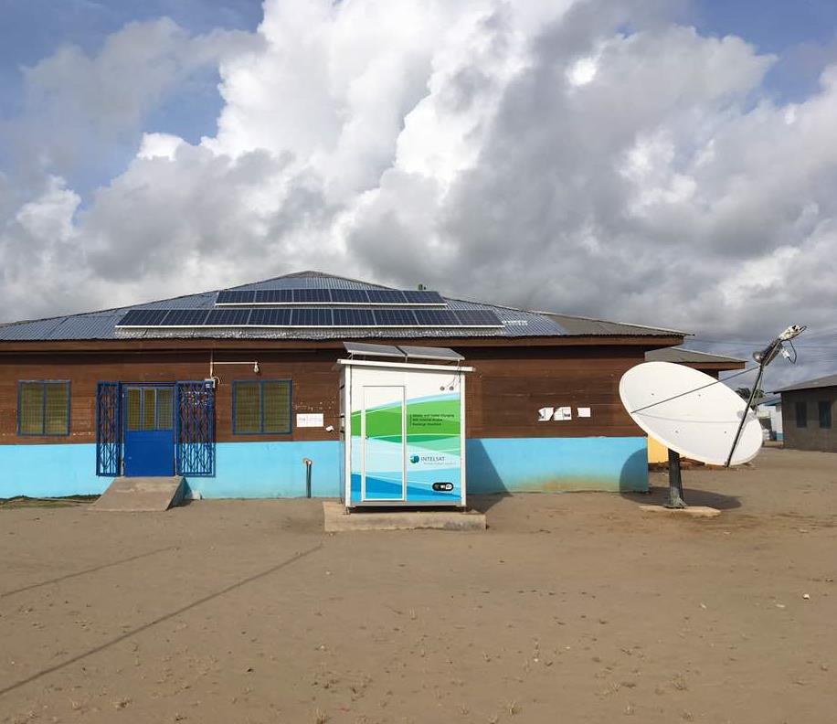 20 Intelsat and the SDGs: United Nations High Commissioner for Refugees in Ghana Overview: Equip refugees and host communities with an ecosystem for empowerment Requirement: Simple, solar-powered,