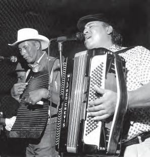 Journal of Texas Music History, Vol. 1 [2001], Iss. 2, Art. 5 34 accordion and washboard, back to Louisiana, and eventually to the world.