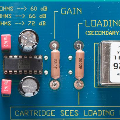 Gain Settings Gain is determined by the resistor value installed in the GAIN resistor socket.