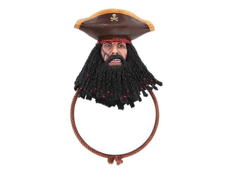 833 - Black Beard Pirate