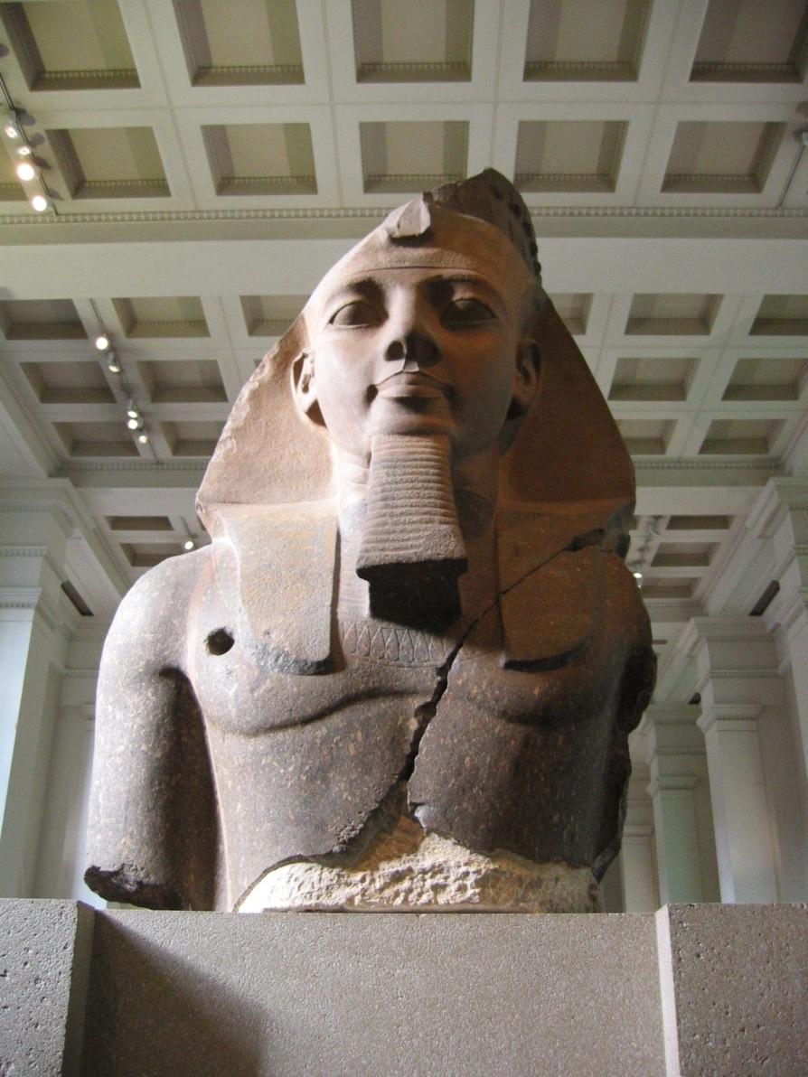 Ozymandias Written in 1818 by Percy Bysshe Shelly. Inspired by this statue.