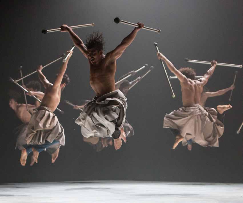 A WORLD OF CONTEMPORARY DANCE