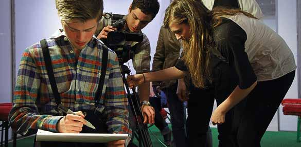 SECONDARY EDUCATION INDEPENDENT YOUNG PEOPLE: FILM ACADEMIES We offer intensive four-month programmes for young people to get involved in different types of filmmaking.
