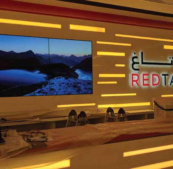 OUR Portfolio REDTAG FASHION YAS MALL ABU DHABI We implemented a 3 x 2 video wall with 46 Samsung