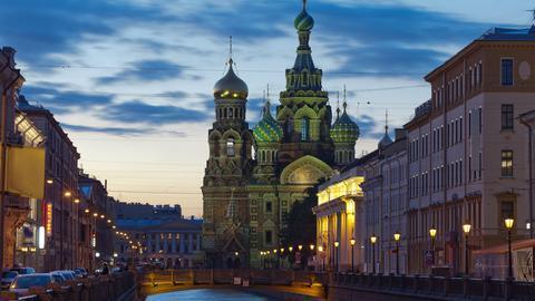 4 Sightseeing tour: Magnificent Saint Petersburg THE PROGRAM SCHEDULE Day Time Event Day 1 Morning Arrival, accommodation, exploring Center of Modern Art Meeting the group Presentation of the