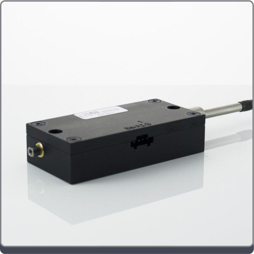 Page 1 of 7 Description The PE series linear plunger-style optical encoder has a machined aluminum enclosure.
