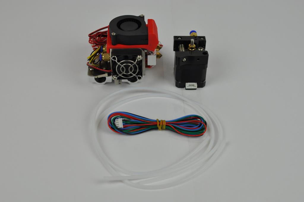 Kit contents for EG-2 upgrade kit 1x Bowden extruder 1x Push-connect M6 connector