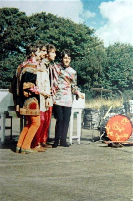 17 The Beatles - Magical Mystery Tour - Magical Mystery Tour (EP) Lead vocals: Paul and John When Paul McCartney was in the U.S.