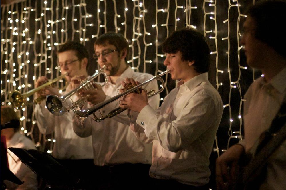 The Jazz Bopsters are a hugely flexible group of first-rate jazz musicians that are highly experienced in providing musical entertainment for almost any event or occasion.