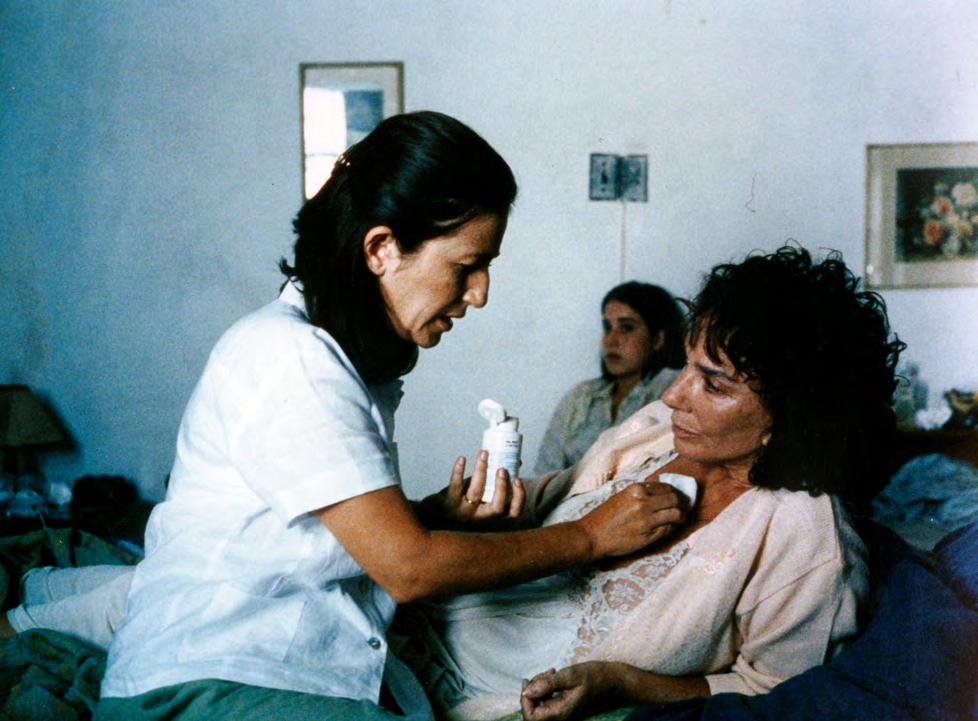 La Ciénaga 18+ Director: Lucrecia Martel Argentina, France, Spain, Japan / Spanish / 2001 / 102 mins A sharp-tongued, middle-aged,