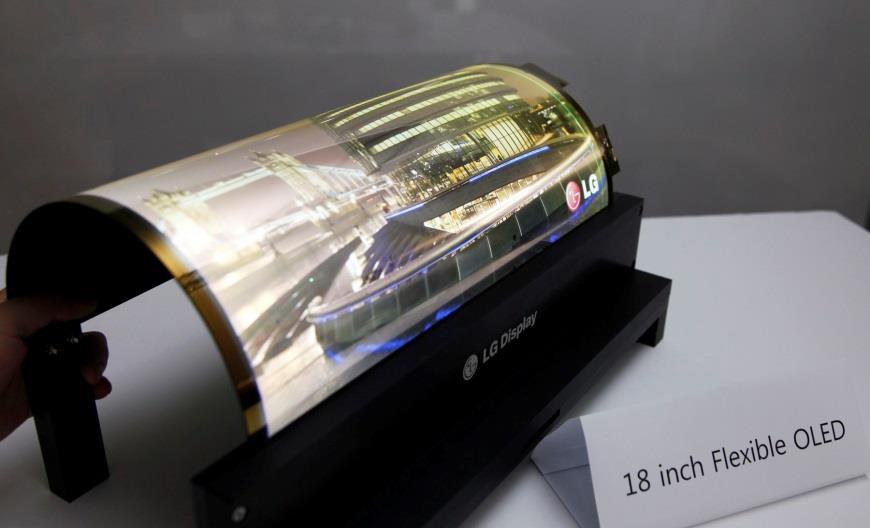 What s the biggest advantage of the new 18-inch flexible OLED?