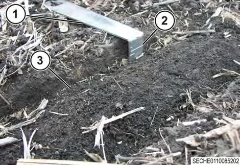 Îndepărtaţi cu grijă solul care acoperă patru dintre seminţele plantate. 3. Funcţionarea GUID-D754E099-DCC6-4E7A-91A0-EA5944056F38-high.jpg [High] Figura 48 8.