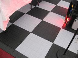 00 Dancefloor A series of black and white tiles create this simple budget
