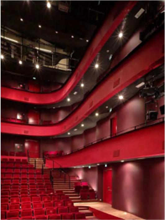 Daylight in the Workplace- In the Amphion theatre, performances are changed at a relatively high speed. To facilitate this, efficient loading and unloading is required.