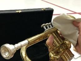 Never force your mouthpiece onto your instrument. If you do, it will most likely get stuck.