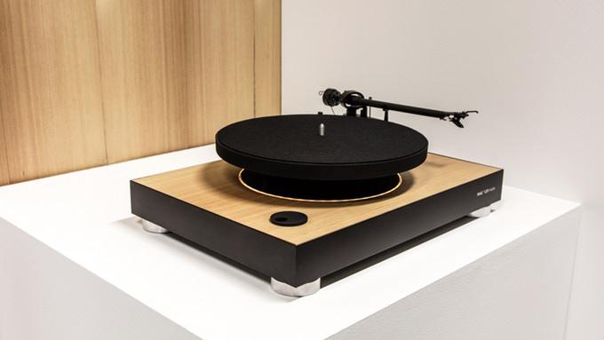 MAG-LEV Audio The First Levitating Turntable MAG-LEV Audio is The First