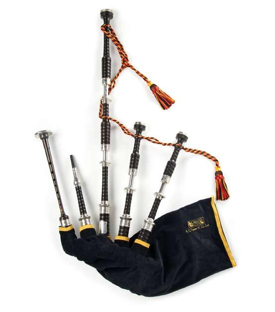 The Drones The best of Henderson and Hardie combined. Bagpipes are made from seasoned African Blackwood, a hardwood selected for its durability and instrument tonal qualities.